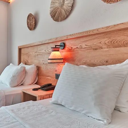 Hotel The Pearl 4*