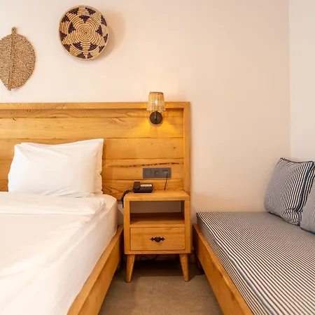 Hotel The Pearl 4*