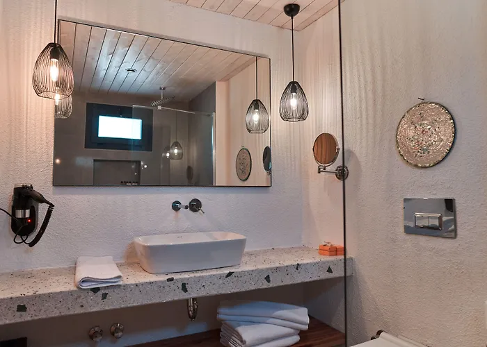 The Pearl Hotell 4*