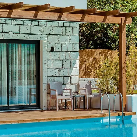The Pearl 4* אולודניץ