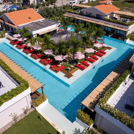 The Pearl 4*