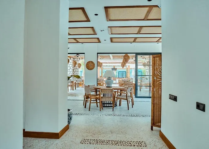 ホテル The Pearl オルデニズ