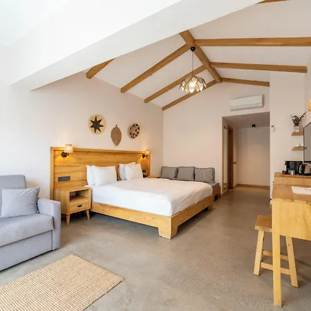 Hotel The Pearl 4*