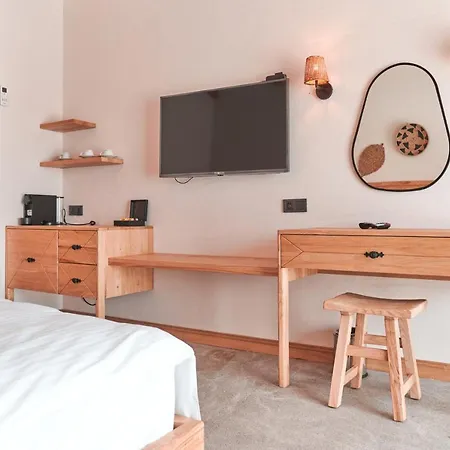 Hotell The Pearl 4*