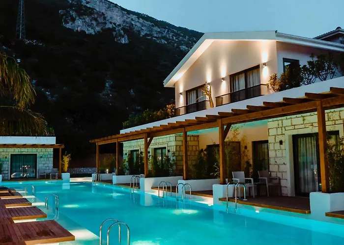 The Pearl Hotel